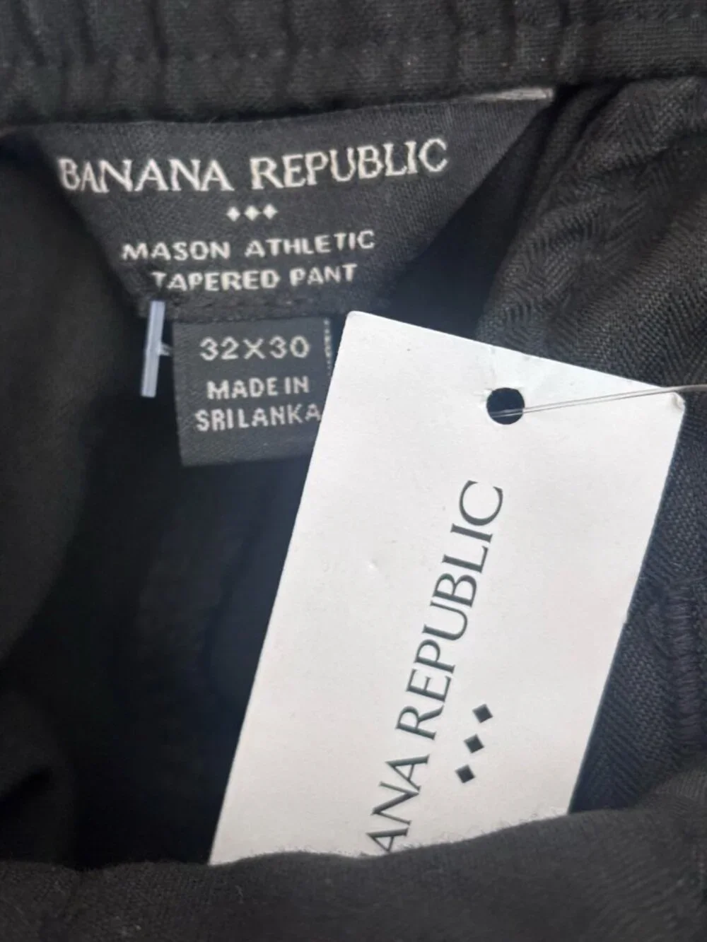 NWT Banana Republic Mens Tag Size 32/30 Mason Athletic Tapered Pants Black READ